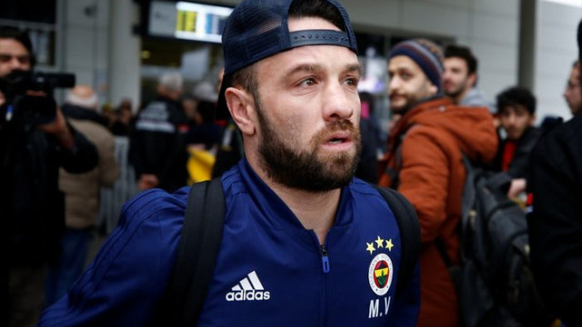 Evangelos Marinakis, Mathieu Valbuena'yı Olympiakos'a transfer edeceklerini açıkladı