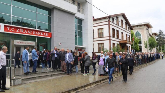Ekrem İmamoğlu için kuyruğa girdiler