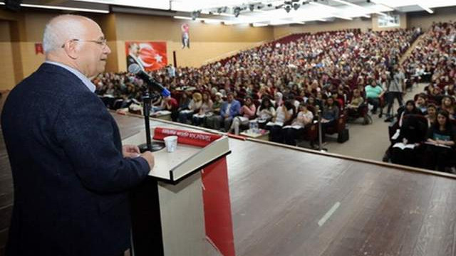 Öğretmen ve memur adayları için KPSS kampı Yenimahalle’de başlıyor