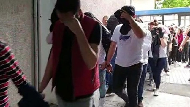 Ünlü oyuncu da bu şebekenin ağına düşmüş