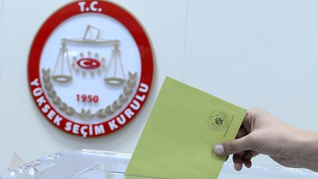 İstanbul seçimleri için yüzbinlerce kişi başvurdu !