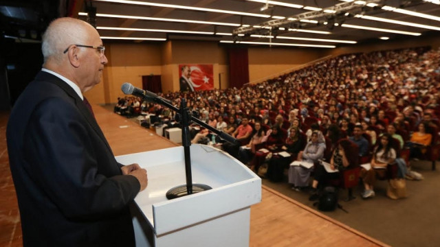 Yenimahalle Belediyesi Nin Kpss Egitim Kampi Basladi Yerel