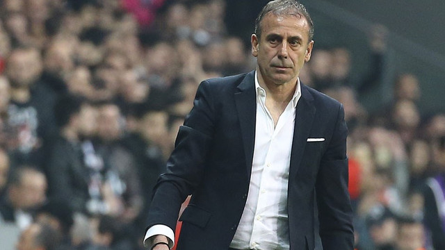 Beşiktaş'ta Teknik Direktör Abdullah Avcı ile yollar ayrıldı ile ilgili görsel sonucu