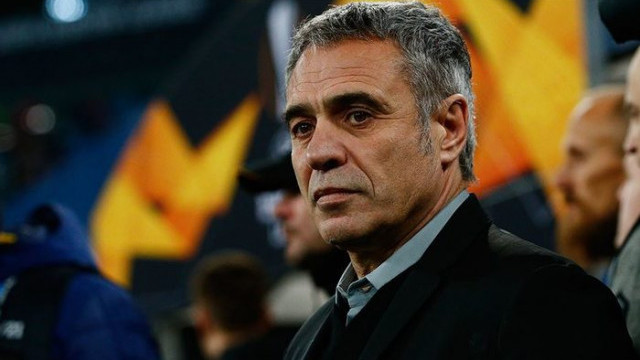 Ersun Yanal'dan istifa yalanlaması: Transfer konusunda bir sorun yok