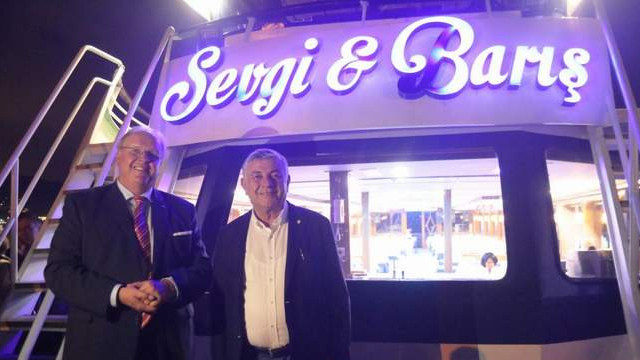 Sarıyer Belediyesi'nden kent kardeşliğinden dünya kardeşliğine