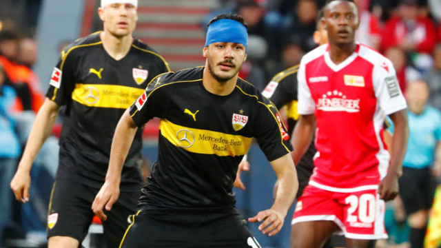 Ozan Kabak'la West Ham United'ın ilgilendiği iddia edildi