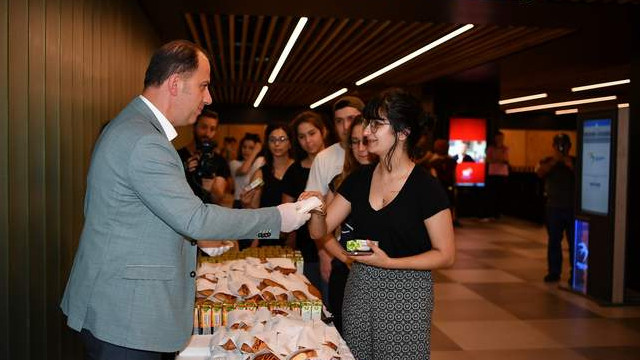Çalık gençlerin sına heyecanını paylaştı