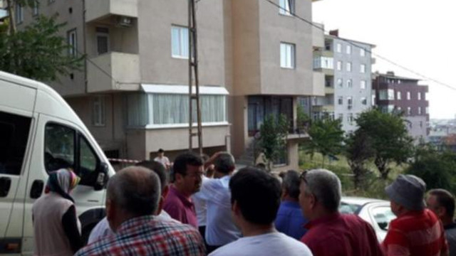 Pendik'te 5 katlı bina tahliye edildi