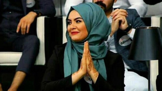 Hanife'den takipçisine ''iç çamaşırı'' tepkisi