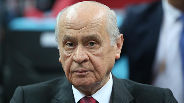 Bahçeli'den İsmail Küçükkaya'ya: Sözde gazeteci