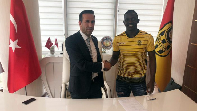 Evkur Yeni Malatyaspor Moryke Fofana ile 2 yıllık sözleşme imzaladı