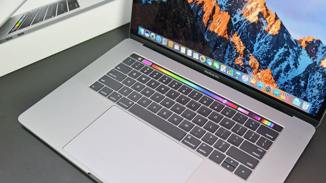 Apple dizüstü bilgisayarlarını ''yangın çıkarabilir'' uyarısıyla geri çağırdı