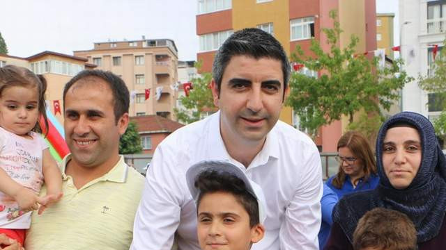 Kartal'ın mahallelerinde şenlik devam ediyor