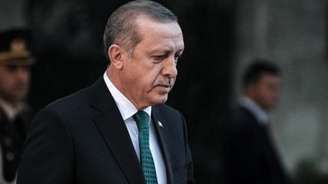 Erdoğan'a yakın isimden AK Parti'de değişim sinyali