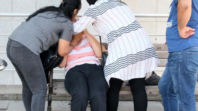 Boşanma aşamasındaki kadınları 3 milyon lira dolandırdılar