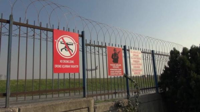 İstanbul'da havada panik ! Uçağın 30 metre üzerinden geçti