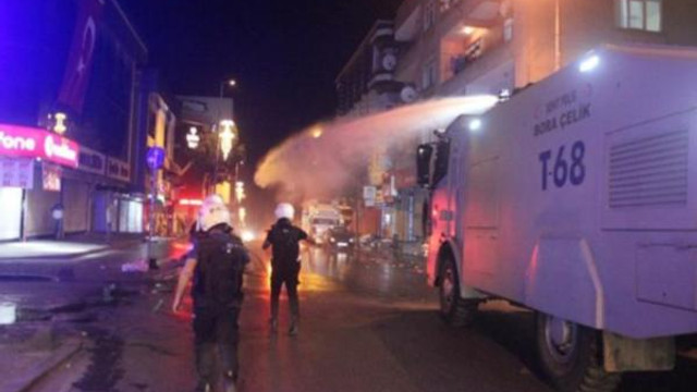 İstabul'da taciz iddiası: Dükkanları taşladılar