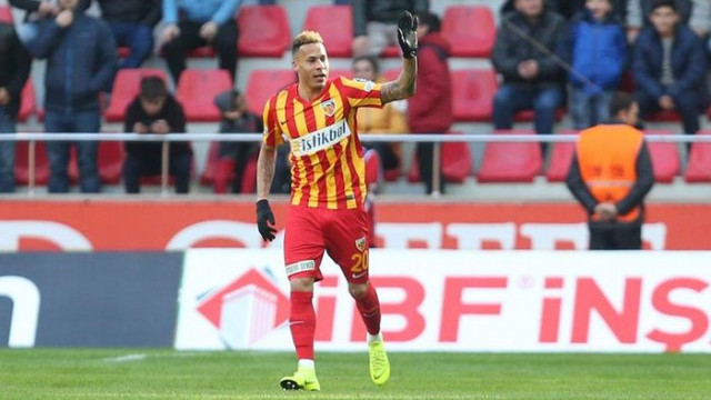 Kayserispor, Tjaronn Chery'i istiyor