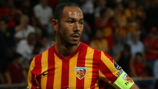 Umut Bulut'a Adana Demirspor talip oldu