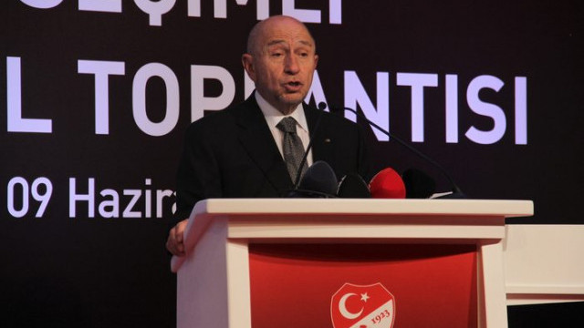 Nihat Özdemir: Yabancı sınırı ile ilgili Kulüpler Birliği ile görüşeceğiz