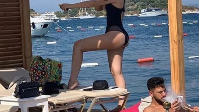 Selin Ciğerci yaz sezonunu açtı !