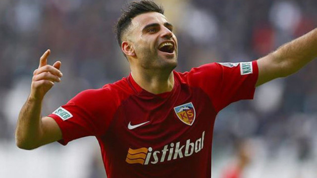Deniz Türüç'ten transfer açıklaması! Fenerbahçe ve Galatasaray...
