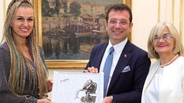 Tuğba Özay'dan İmamoğlu'na ziyaret: Ayağına taş değmesin !