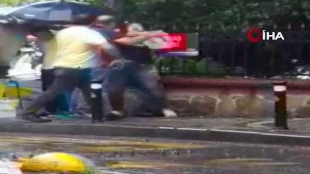 İstanbul'da yine taksici dehşeti! Kadın turisti darp etti