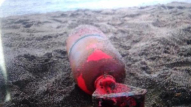 Karasu Plajı'nda bomba paniği !