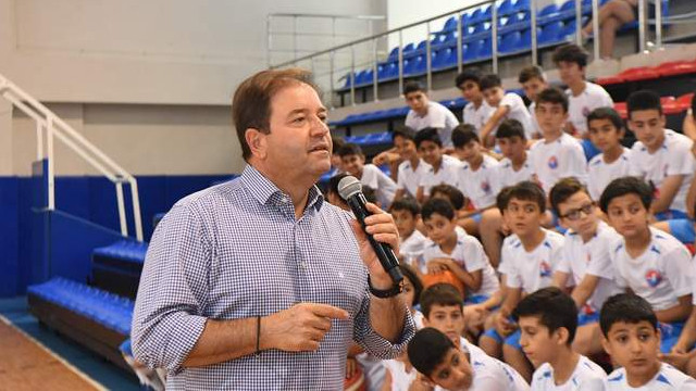 Maltepe Belediyesi'nden çocuklara 6 dalda ücretsiz spor kursu
