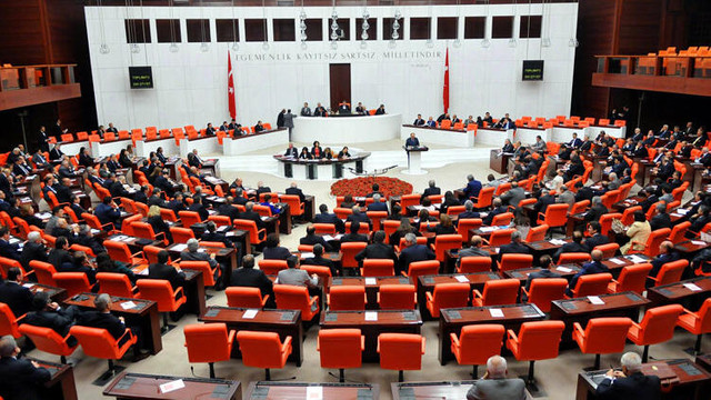 Yeni ekonomi paketi kabul edildi
