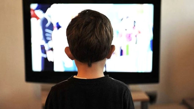RTÜK'e dikkat çeken şikayet: ''Babam bu film yüzünden bizi dövüyor''
