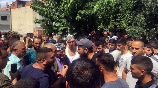 Suriyeliler 2 vatandaşı hastanelik etti