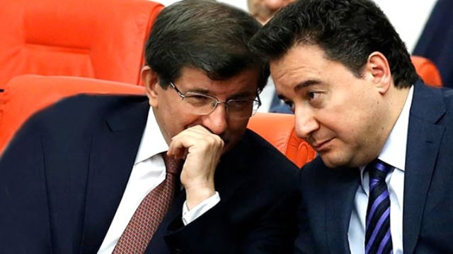 Davutoğlu ve Babacan aynı partide birleşecek mi ?