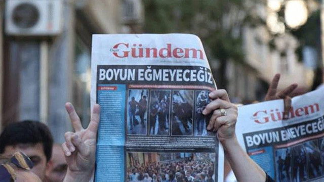 Özgür Gündem davasında tüm sanıklara beraat