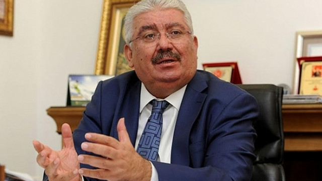 MHP'den Davutoğlu'na: ''Akılsız!''
