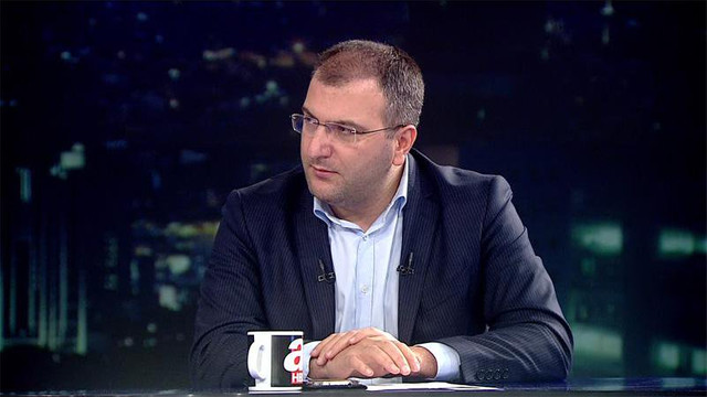 Cem Küçük: ''Muhalefet ilk kez bir yıldır gündem belirliyor''