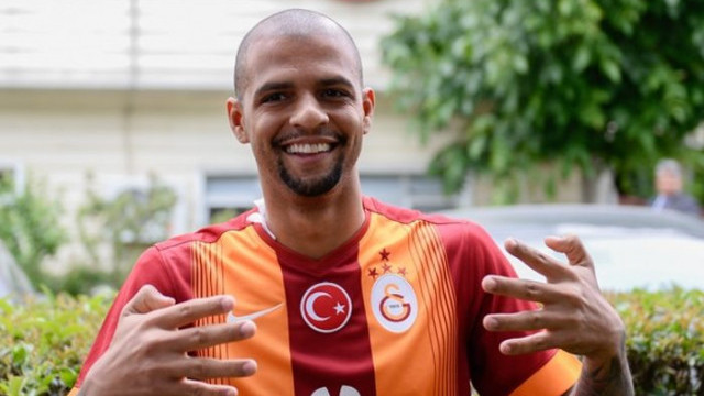 Felipe Melo'dan Radamel Falcao'ya Galatasaray presi
