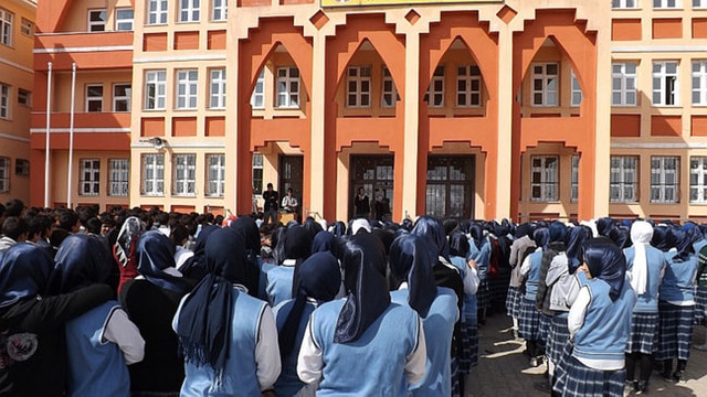 İmam hatip mezunları, imam hatip liselerini tercih etmedi