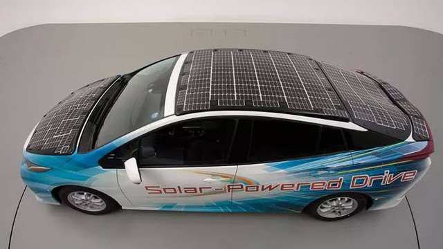 Toyota bombayı patlattı: Kendini şarj eden otomobil