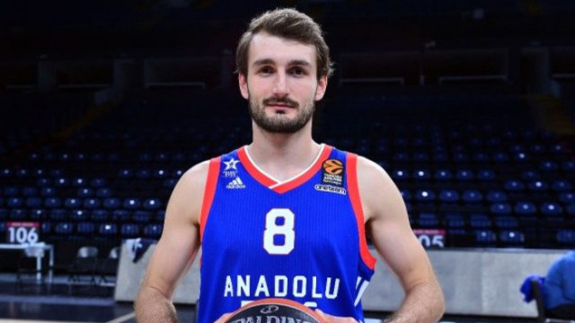 Beşiktaş Sompo Sigorta Birkan Batuk'u kadrosuna kattı