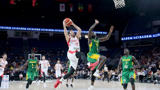 Türkiye 94 - 59 Senegal