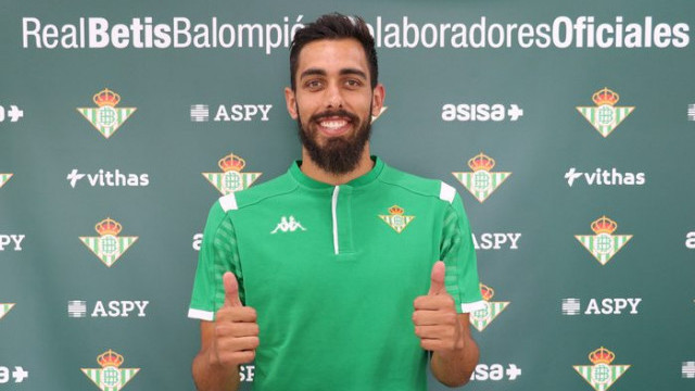 Real Betis Borja Iglesias ile 5 yıllık sözleşme imzaladı