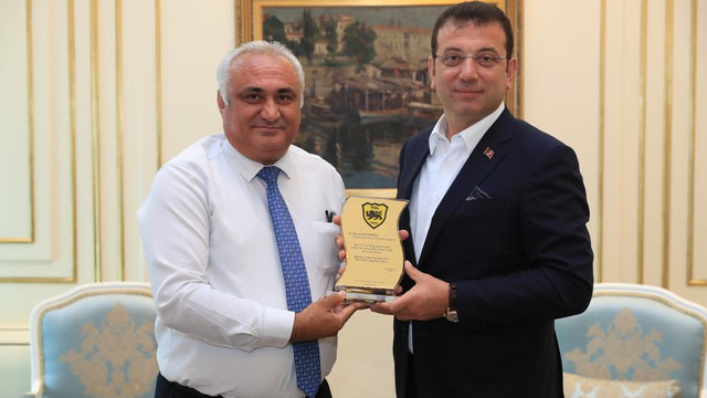 İmamoğlu'na farklı kesimlerden tebrik ziyareti