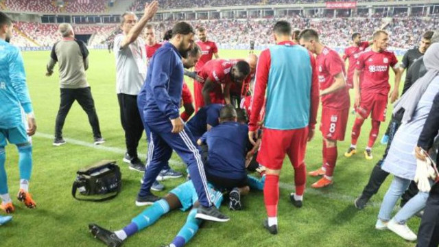 Boyd ile çarpışan Samassa hastaneye kaldırıldı