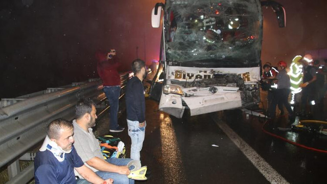 Bolu Dağı'nda otobüs kazası: 37 yaralı