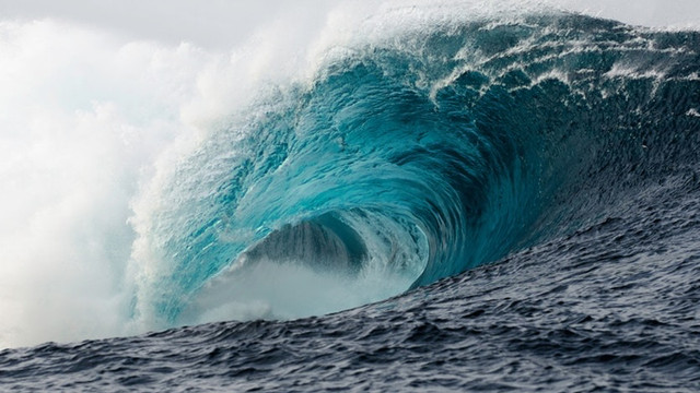 Endonezya'da 7 büyüklüğünde deprem, tsunami alarmı verildİ