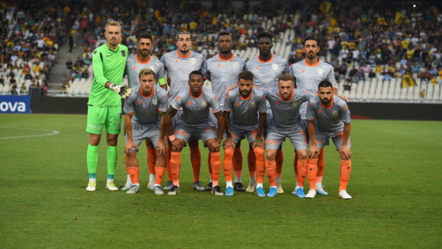 Başakşehir'de iki imza açıklandı