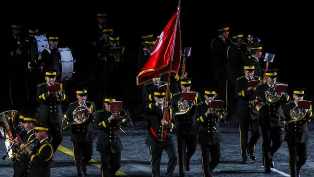 Türk mızıkasından Kızıl Meydan'da gösteri