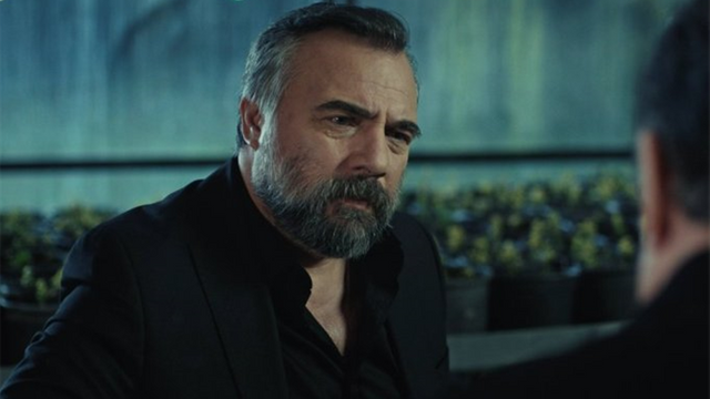 Oktay Kaynarca rakı masasından paylaştı: Şerefsize, satılmışa, vicdansıza...